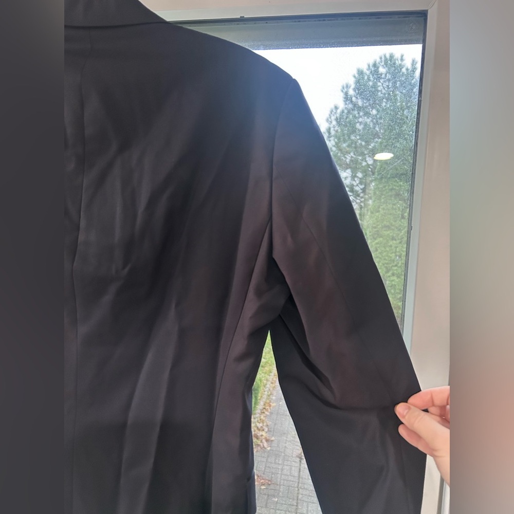 NEW HUGO BOSS SLIM-FIT TUXEDO JACKET AND PANTS IN WOOL SERGE SIZE 38R DARK BLUE - Picture 8 of 14